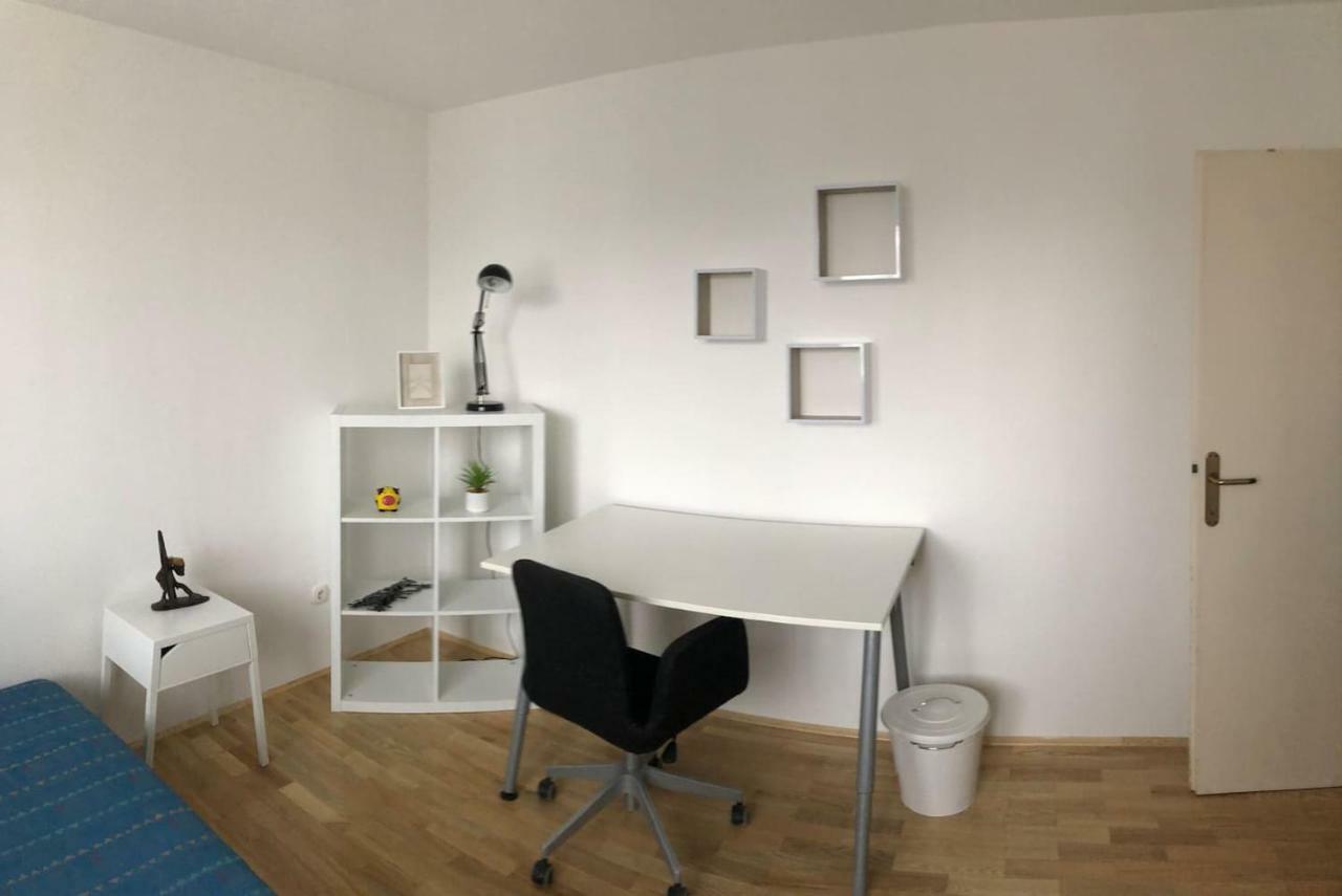 Peter Pan Apartment & Free Parking Liubliana Exterior foto